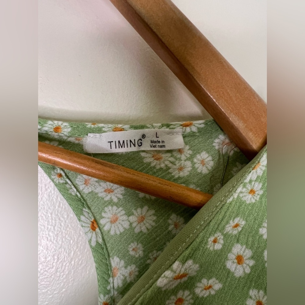 Timing Green Daisy Print Tie Back Crop Top Puff Sleeve Cottagecore Size L - Picture 5 of 9